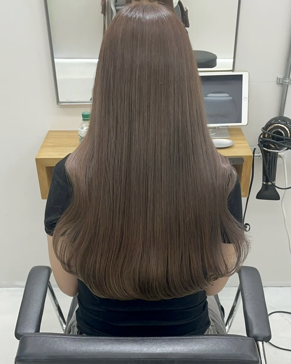 透け感ブラウンの艶ロング｜カスタムケアカラー＋カット＋OLAPLEXトリートメント（box kyoto／京都）