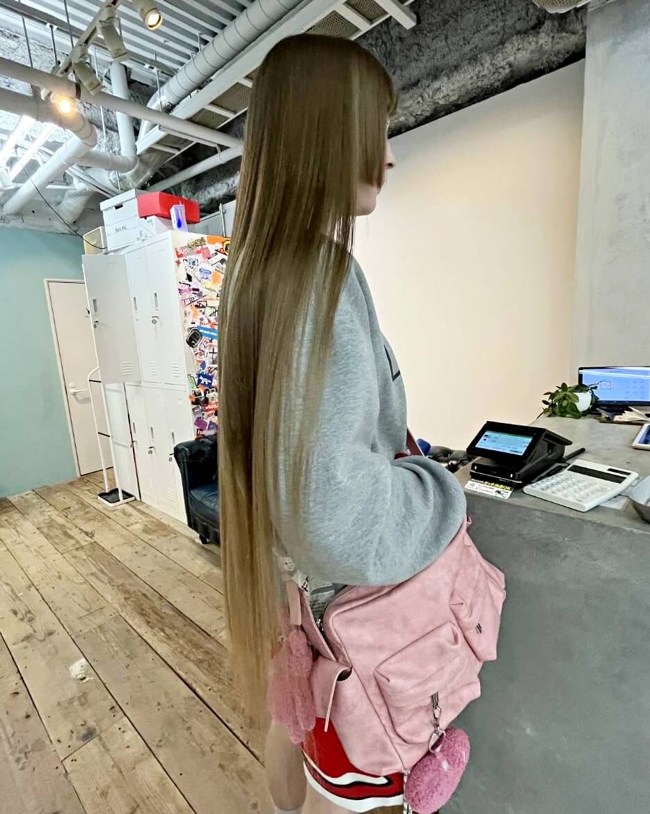 スーパーロングのラインデザインカラー｜ケアブリーチ＋カスタムケアカラー＋PREMIUM CARE（box kyoto／京都）