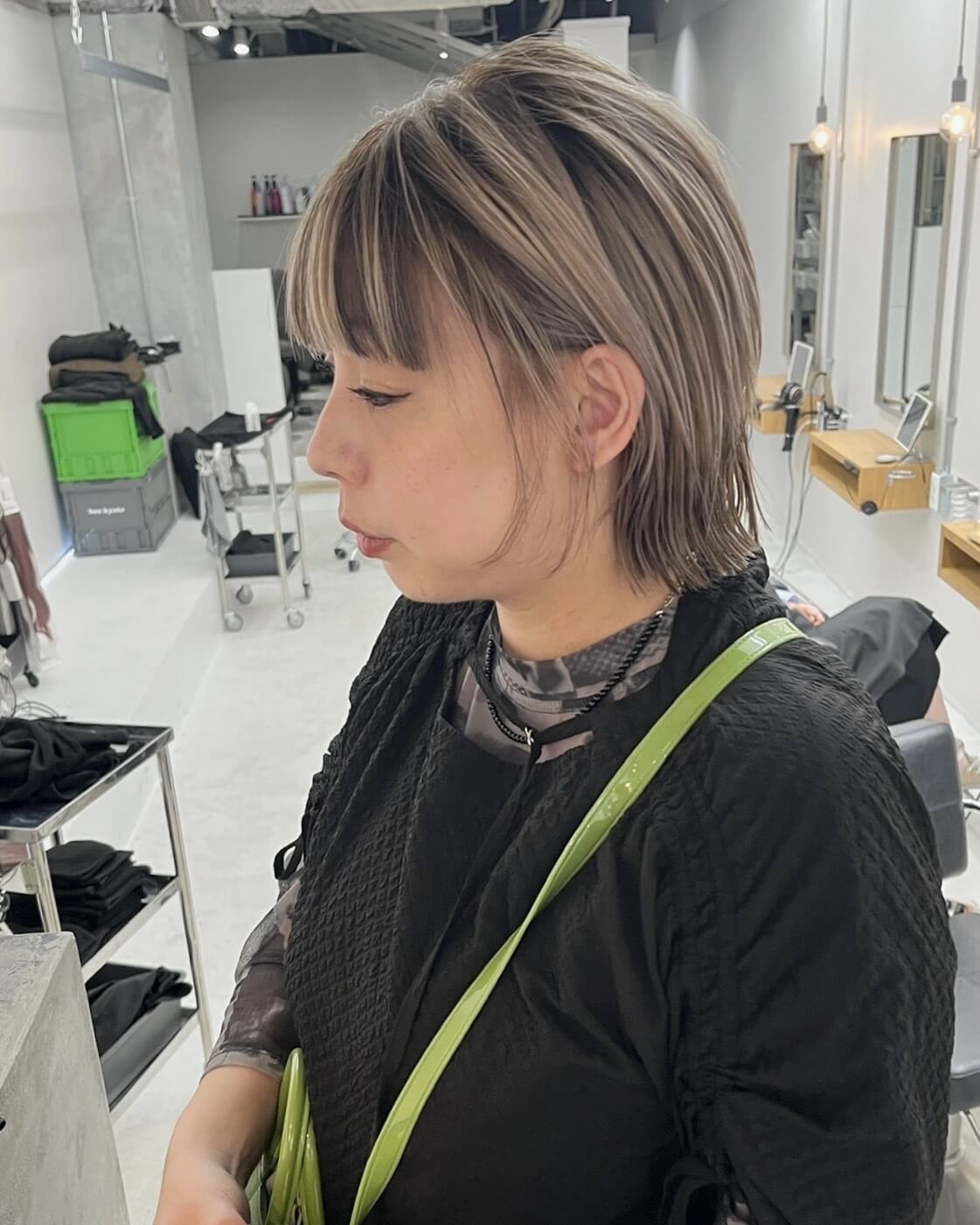 デザインルーツカラーのボブ｜ケアブリーチ＋カスタムケアカラー＋OLAPLEXトリートメント（box kyoto／京都）